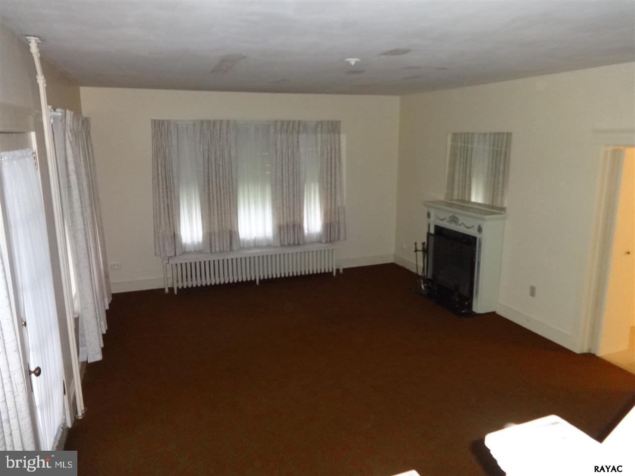 5774 Hanover Road Hanover, PA 17331 - Photo 6 of 31