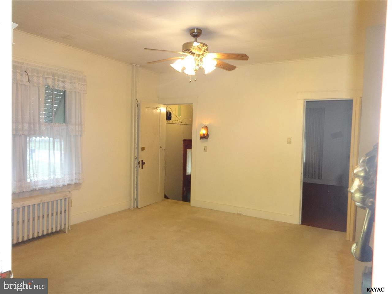 5774 Hanover Road Hanover, PA 17331 - Photo 8 of 31