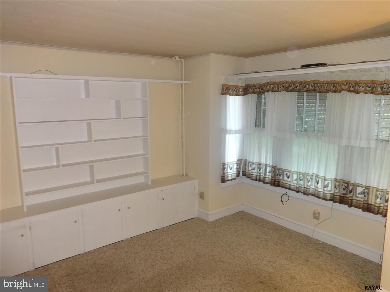 5774 Hanover Road Hanover, PA 17331 - Photo 10 of 31
