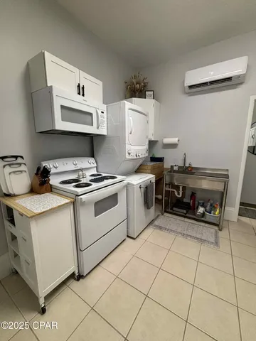 $475,000 | 242 North Comet Avenue, Panama City, FL 32404