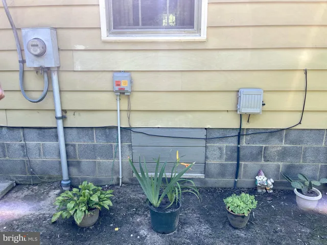 $195,000 | 815 Cabin Point Drive, Montross, VA 22520