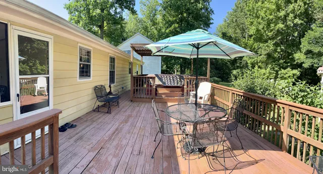 $195,000 | 815 Cabin Point Drive, Montross, VA 22520