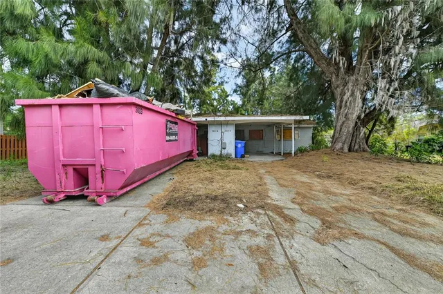 $255,000 | 5601 16th Street West, Bradenton, FL 34207