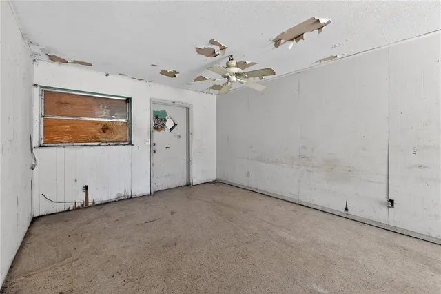 $255,000 | 5601 16th Street West, Bradenton, FL 34207