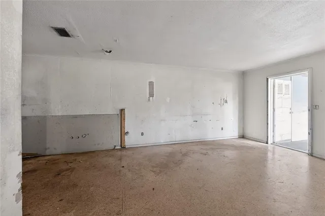 $255,000 | 5601 16th Street West, Bradenton, FL 34207