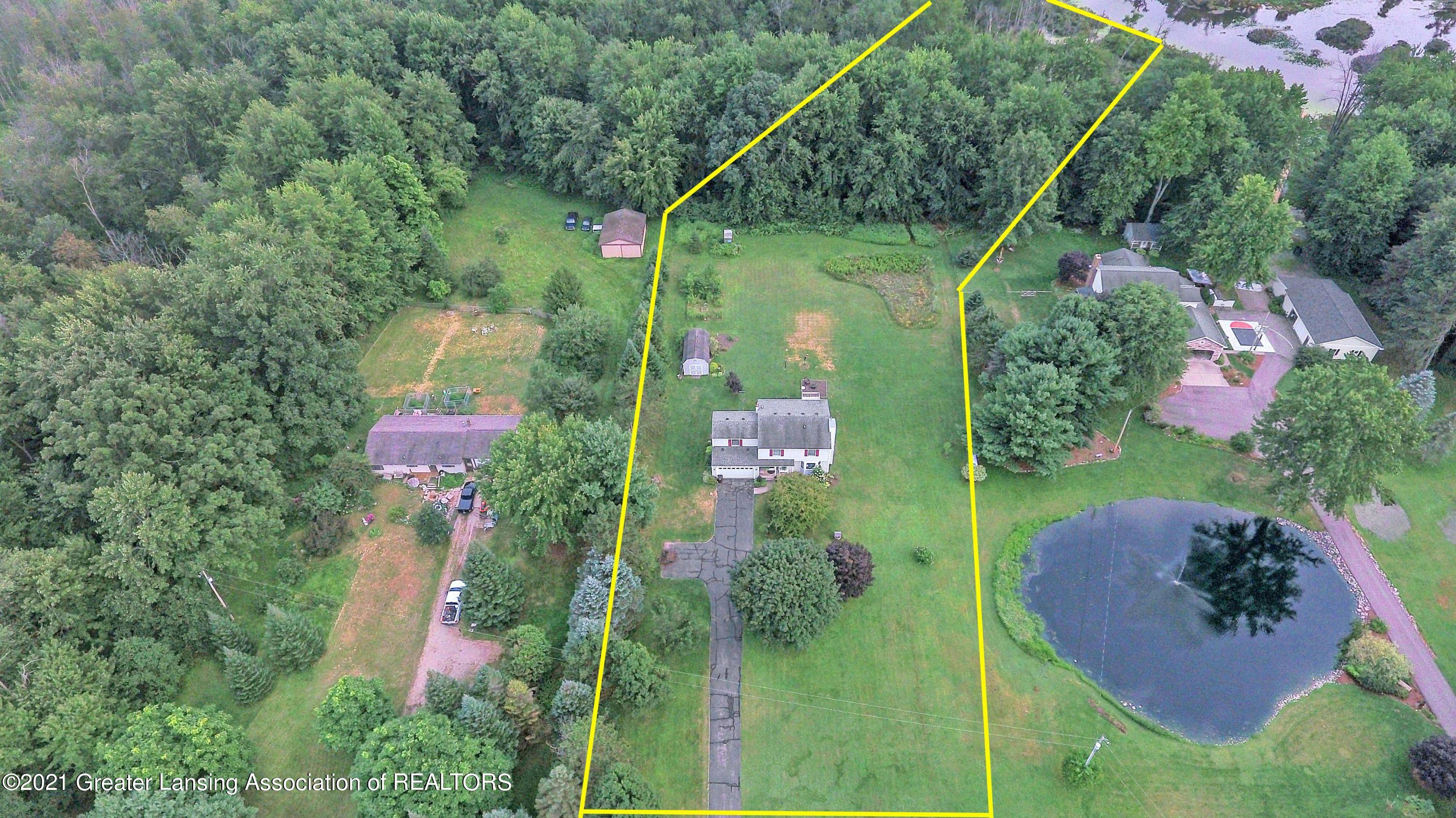 4660 East Round Lake Road Dewitt, MI 48820 - Photo 2 of 50 round1
