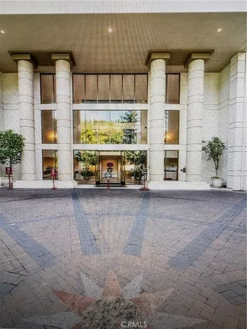 $719,777 | 4949 Genesta Avenue, Unit 308, Encino, CA 91316