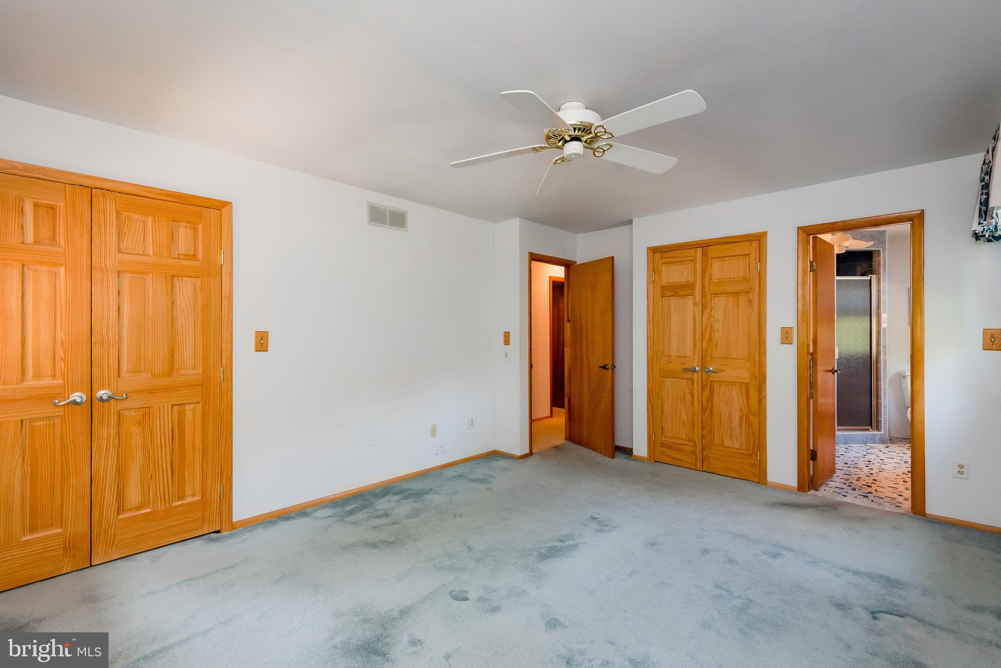 1768 Nanticoke Road Pasadena, MD 21122 - Photo 16 of 39 Master bedroom with 2 closets and adjacent bth