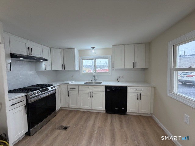 55 Sugar Street, Unit 17 Newtown, CT 06470 - Photo 1 of 9