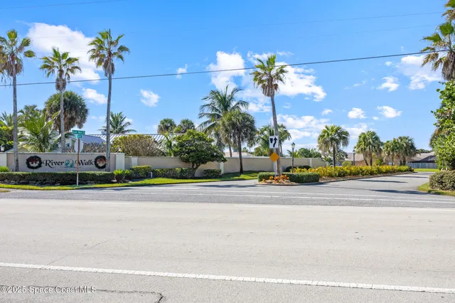 $695,000 | 162 River Walk Drive, Melbourne Beach, FL 32951