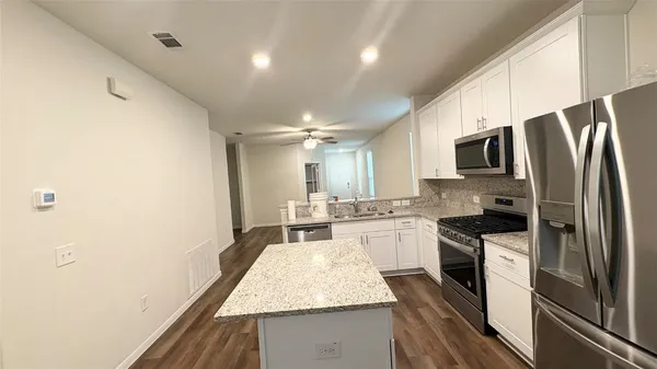 $2,000 | 4435 Rushing Ridge Court, Houston, TX 77069