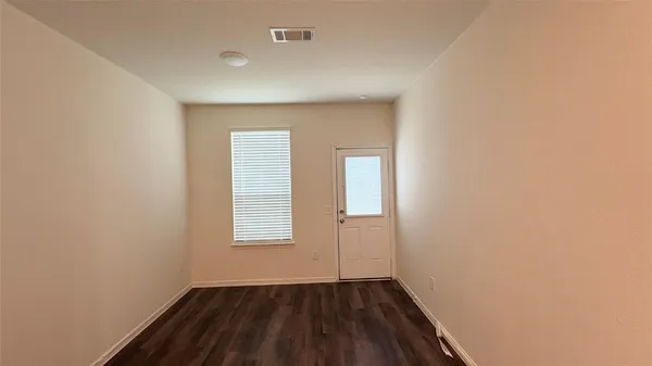 $2,000 | 4435 Rushing Ridge Court, Houston, TX 77069