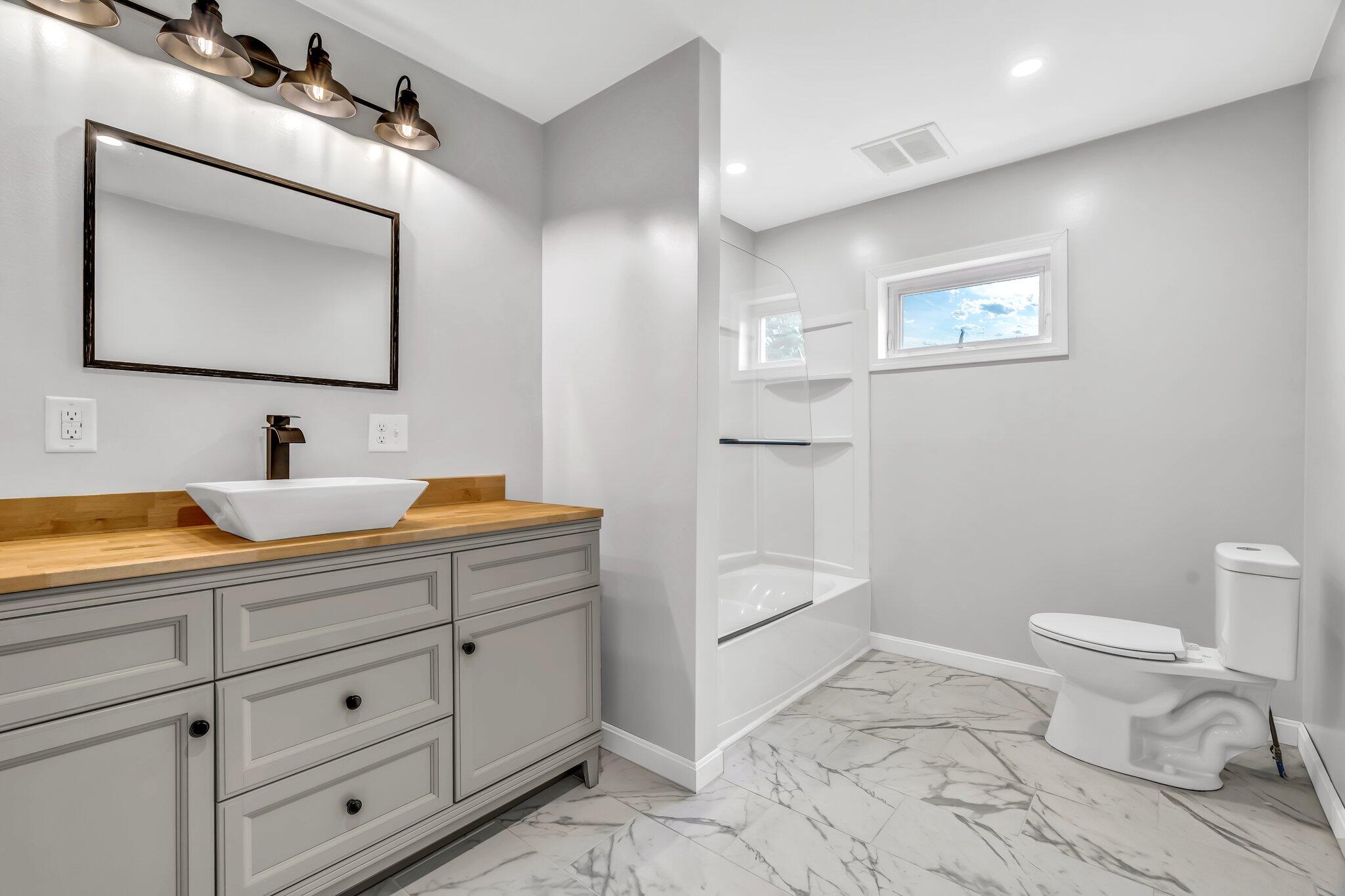 985 Main Road Eddington, ME 04428 - Photo 19 of 44 53-web-or-mls-985-main-rd