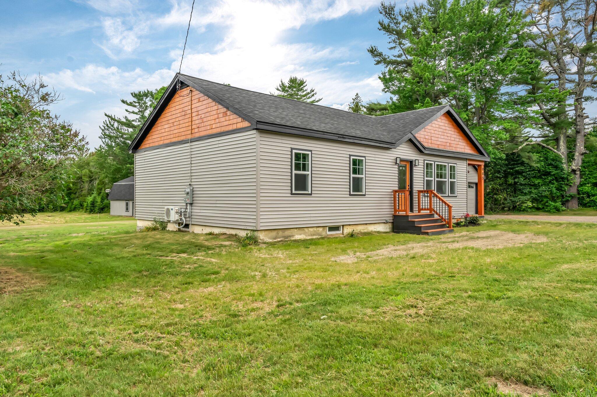 985 Main Road Eddington, ME 04428 - Photo 30 of 44 21-web-or-mls-985-main-rd