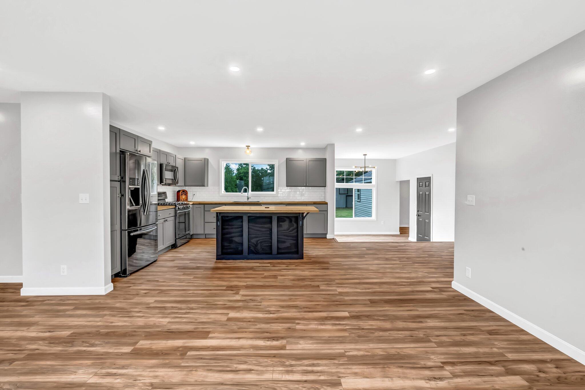 985 Main Road Eddington, ME 04428 - Photo 8 of 44 36-web-or-mls-985-main-rd