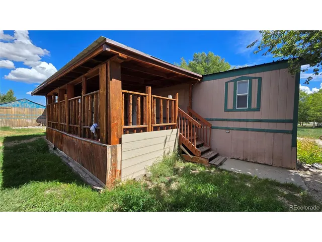 a black and white photo of a house