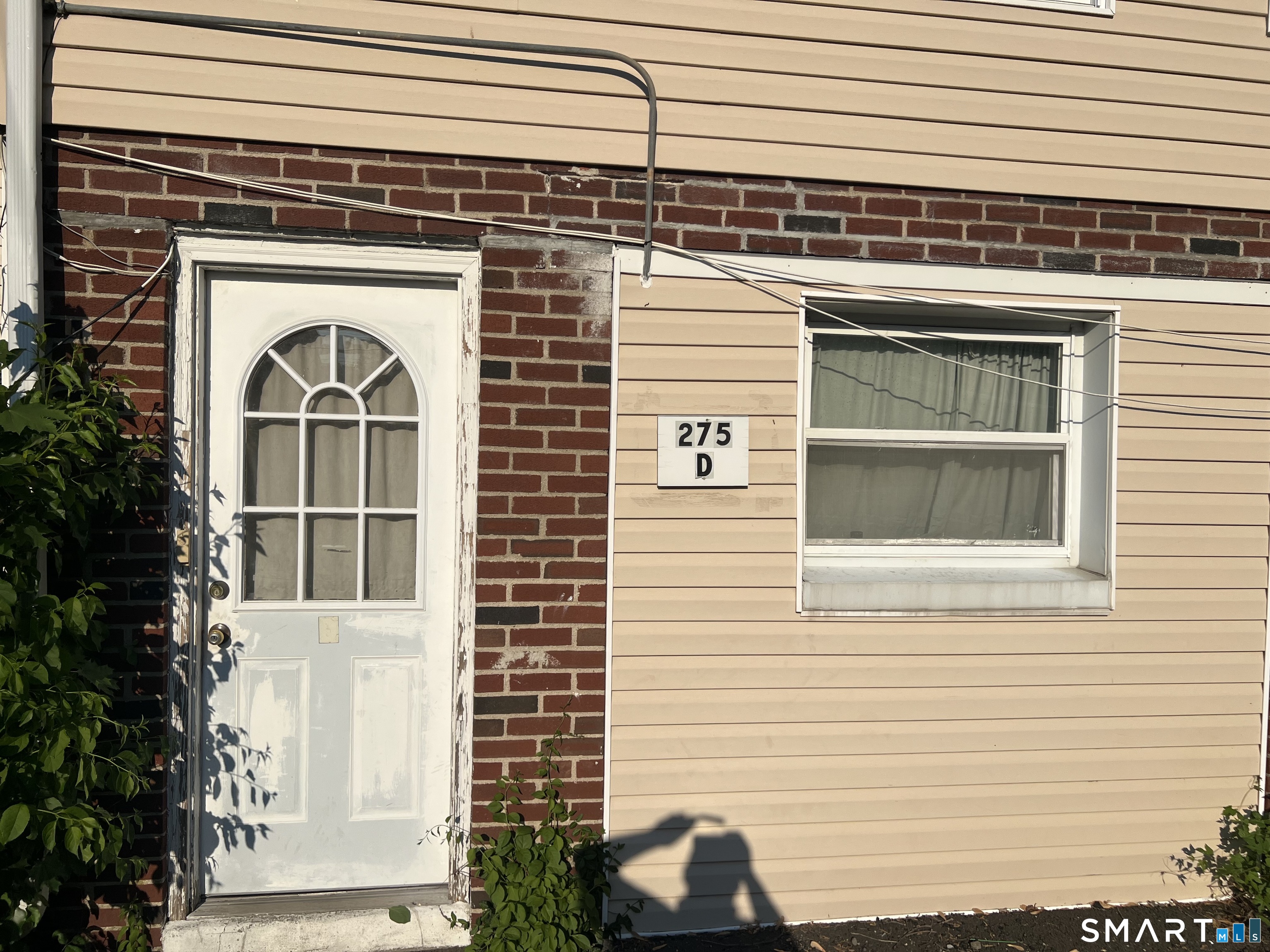 275 Long Ridge Road Stamford, CT 06905 - Photo 27 of 40 a front view of a house with a window