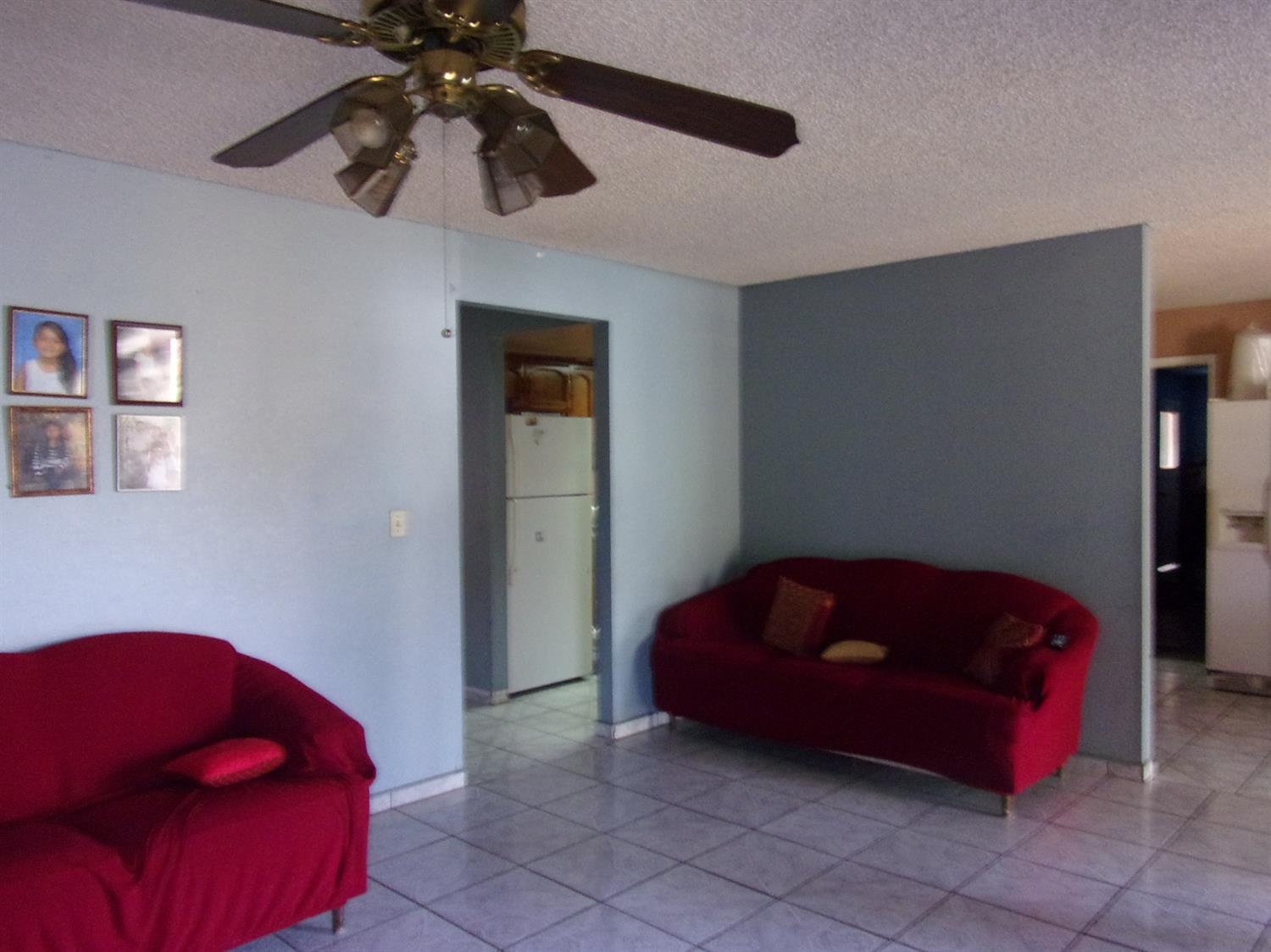 1147 East Santa Rosa Street Reedley, CA 93654 - Photo 12 of 35 Gallery Image 12