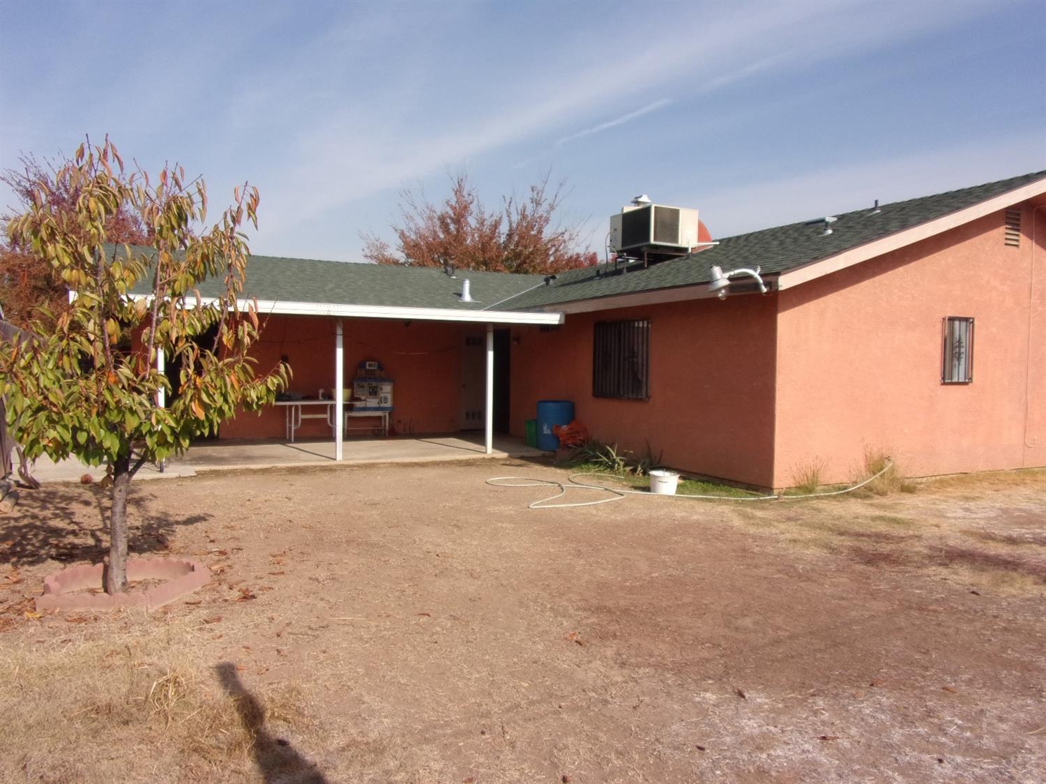 1147 East Santa Rosa Street Reedley, CA 93654 - Photo 29 of 35 Gallery Image 29