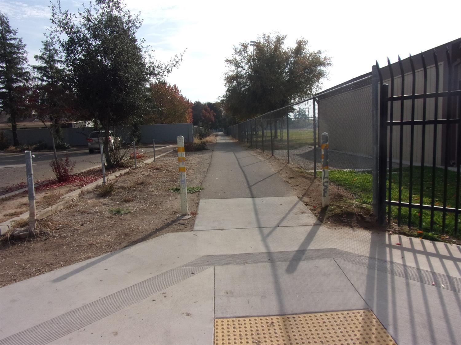 1147 East Santa Rosa Street Reedley, CA 93654 - Photo 35 of 35 Gallery Image 35