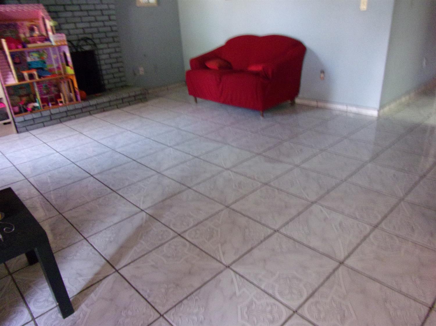 1147 East Santa Rosa Street Reedley, CA 93654 - Photo 9 of 35 Gallery Image 9