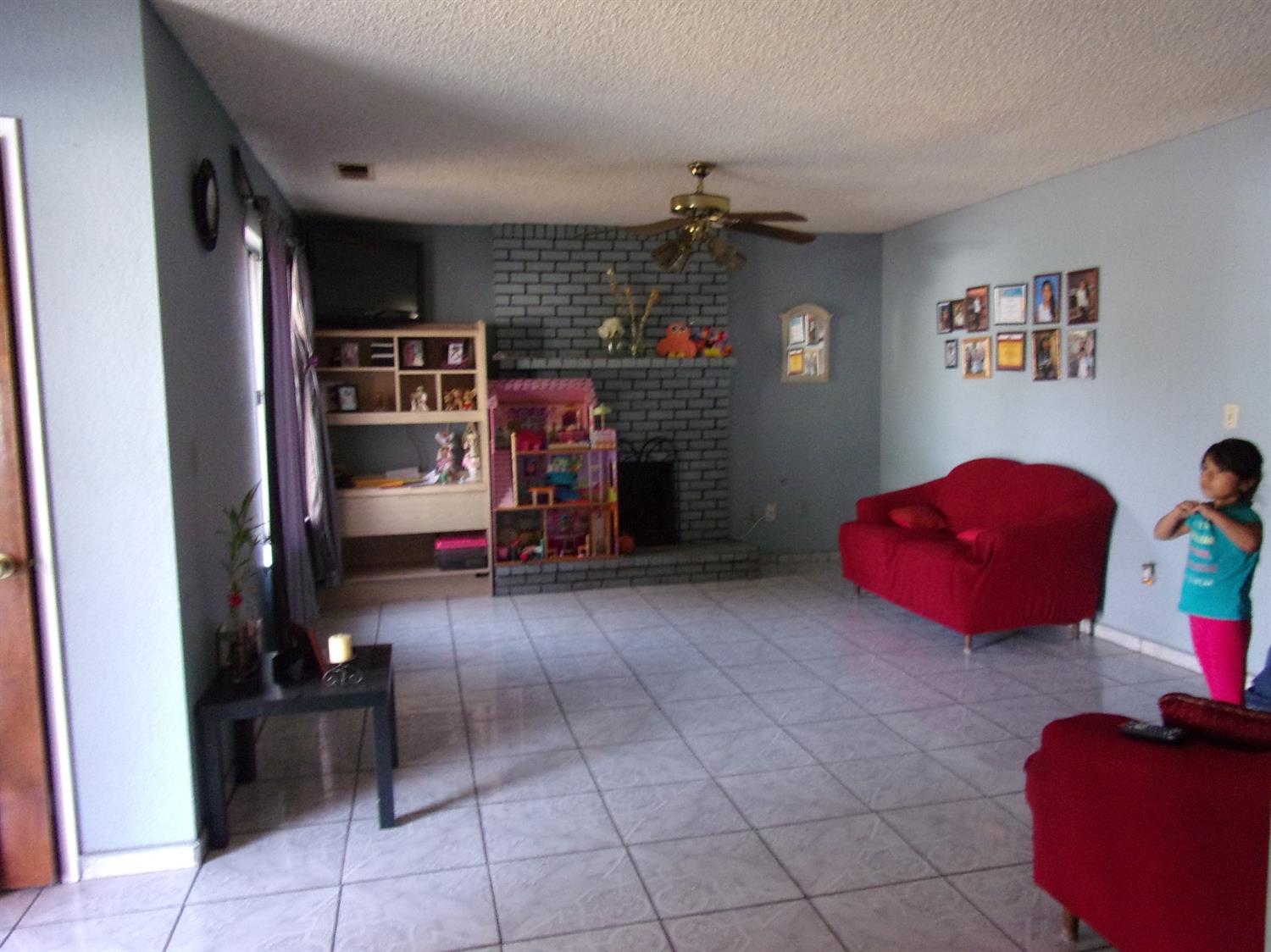 1147 East Santa Rosa Street Reedley, CA 93654 - Photo 10 of 35 Gallery Image 10