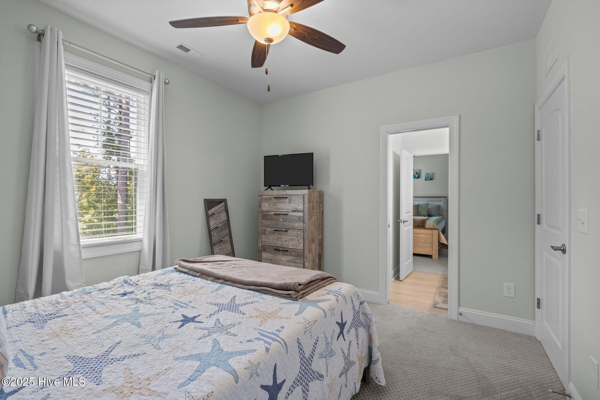132 Freedom Park Road Beaufort, NC 28516 - Photo 26 of 46 Bedroom 2