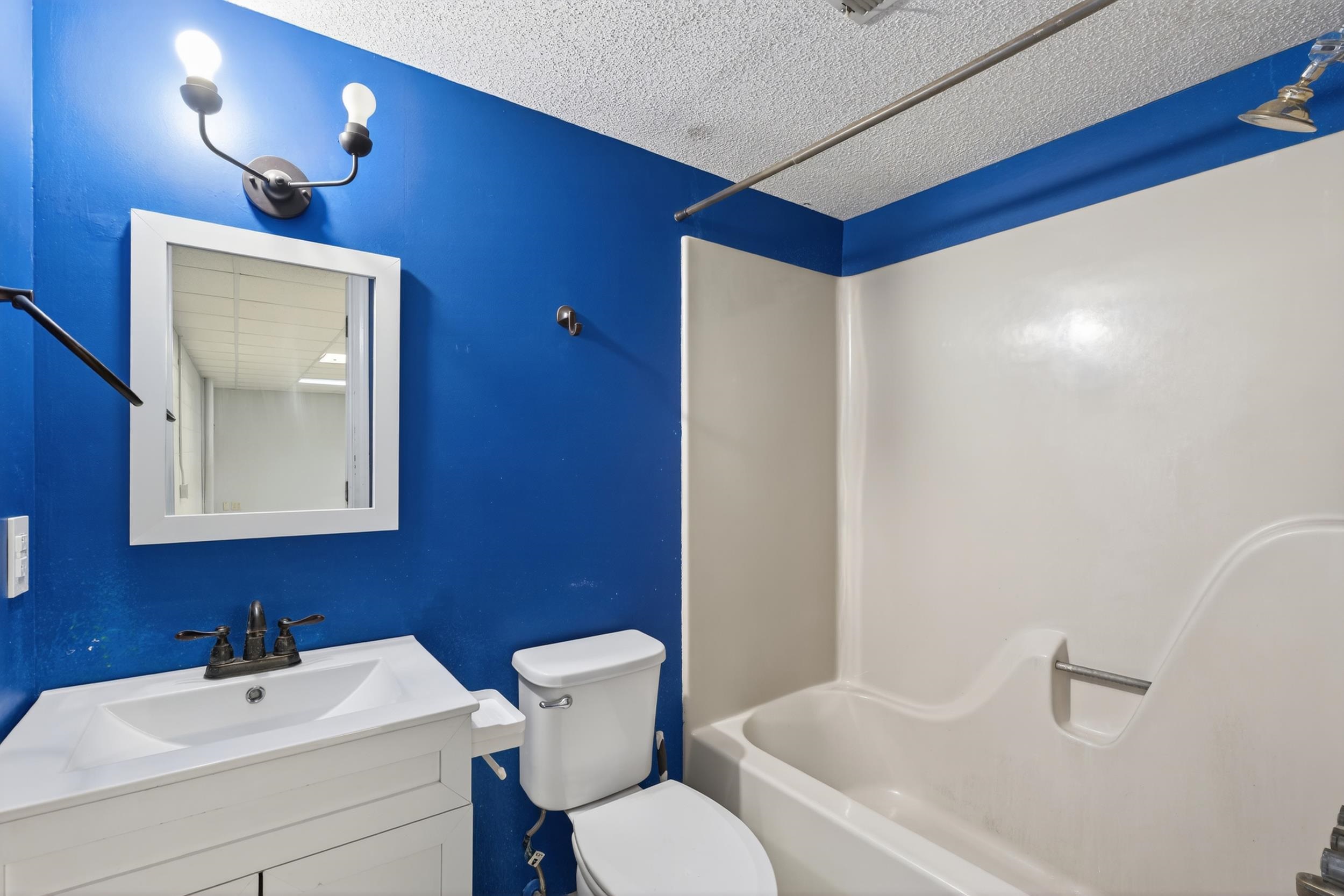 112 Sheraton Loop Gaffney, SC 29341 - Photo 27 of 45 Basement Full Bathroom