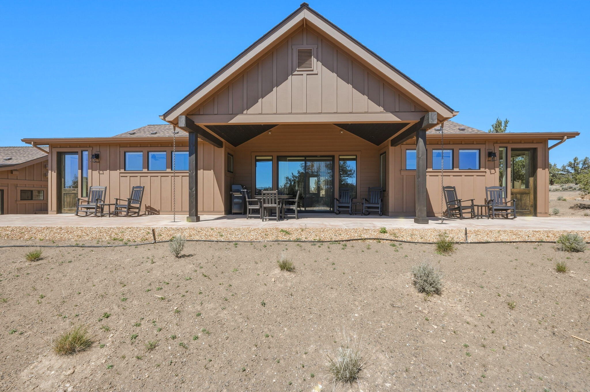 16636 South W Brasada Ranch Road, Unit CABIN 107 Powell Butte, OR 97753 - Photo 25 of 33 Exterior Rear