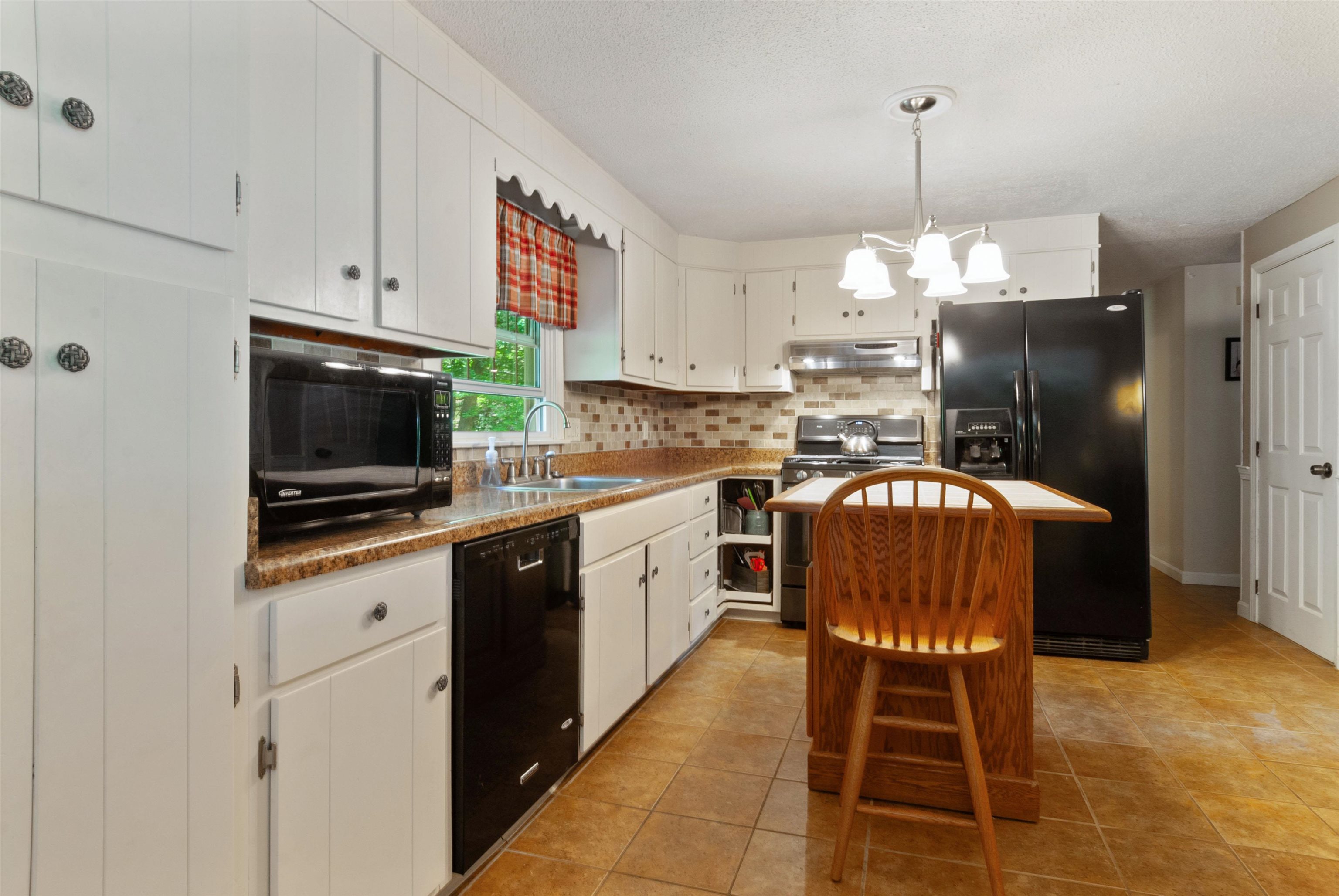 34 Hampton Falls Road Exeter, NH 03833 - Photo 27 of 28