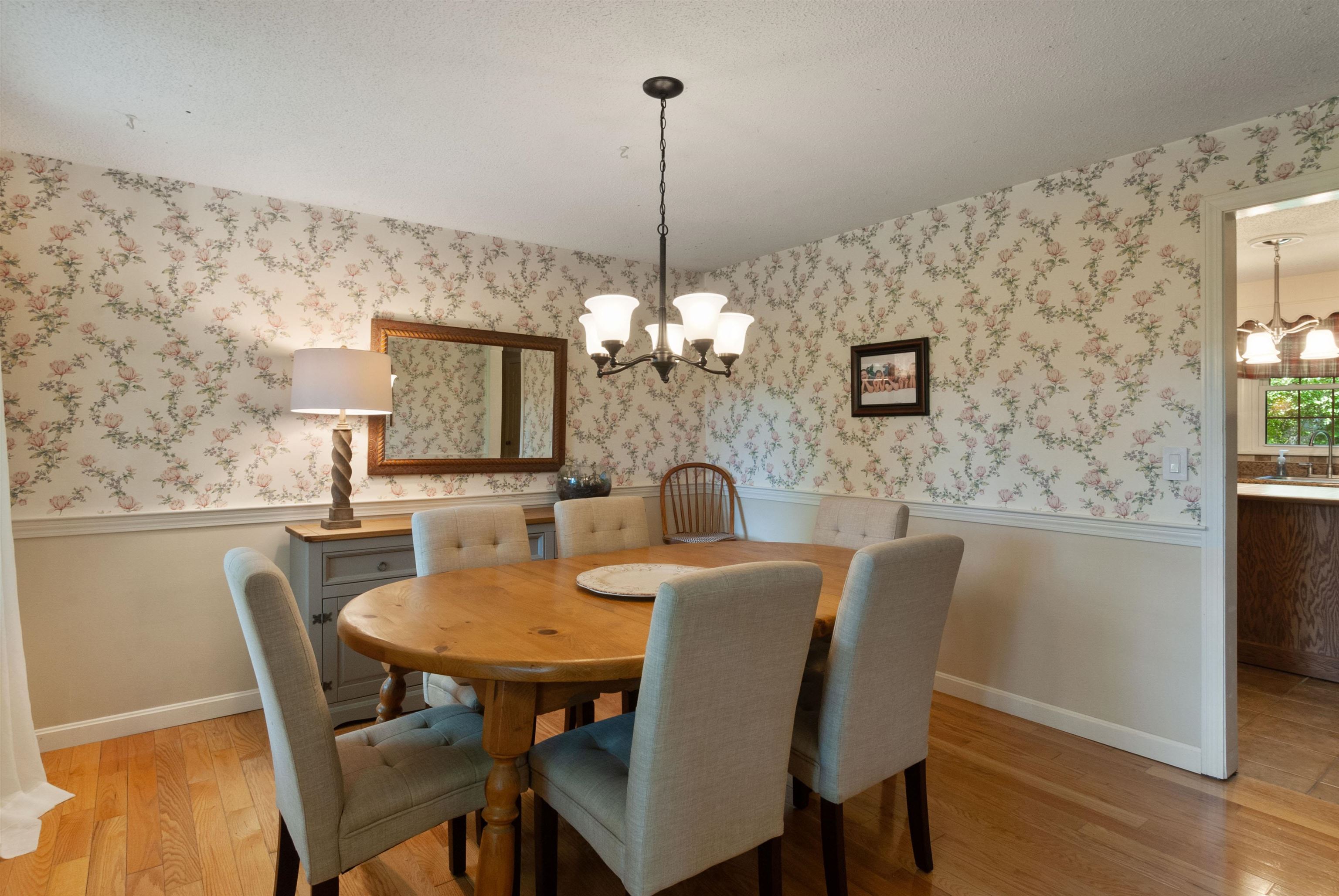 34 Hampton Falls Road Exeter, NH 03833 - Photo 3 of 28