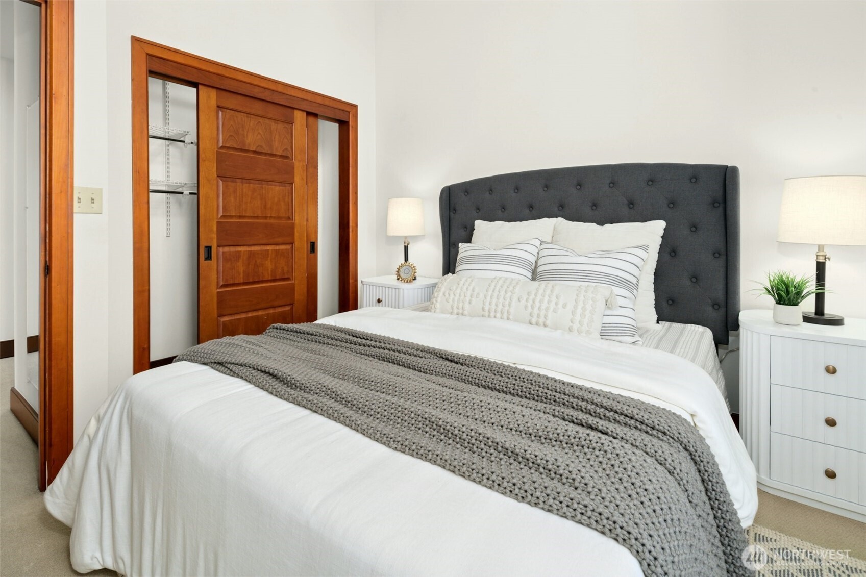 201 Galer Street, Unit 442 Seattle, WA 98109 - Photo 21 of 40