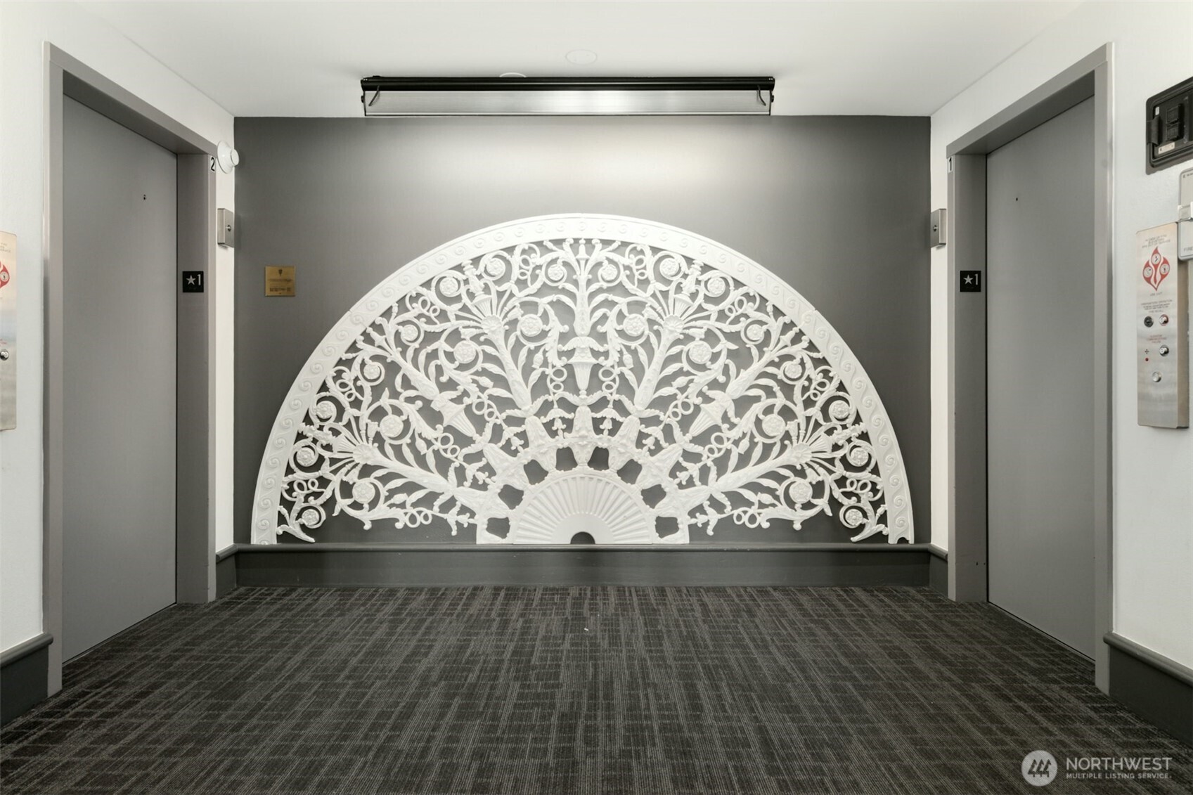 201 Galer Street, Unit 442 Seattle, WA 98109 - Photo 8 of 40