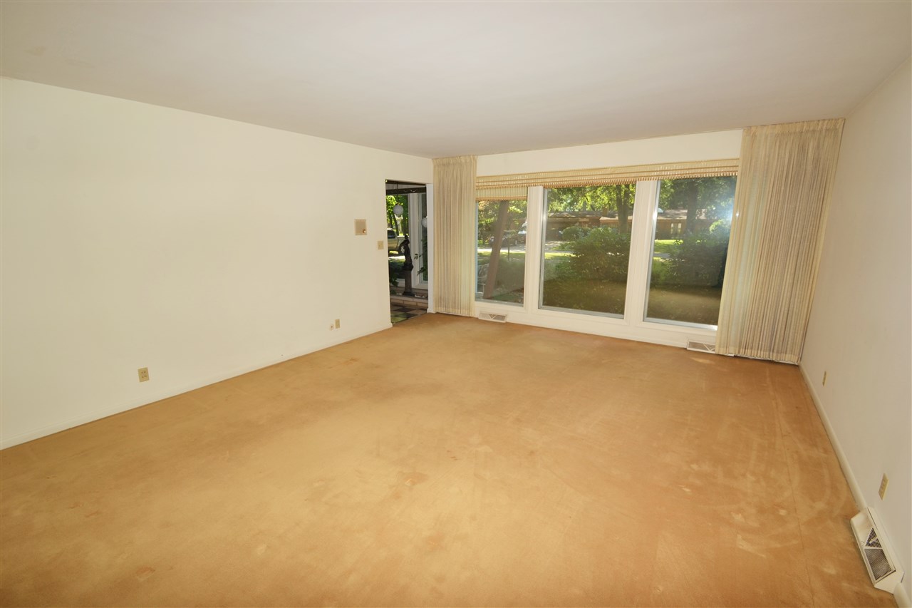5204 North Hickory Road Muncie, IN 47303 - Photo 7 of 26 Gallery Image 7