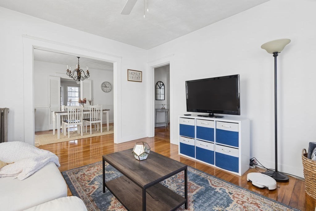 28 Glenrose Road, Unit 2 Boston, MA 02124 - Photo 3 of 21