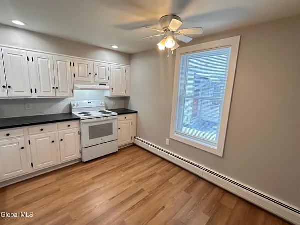 $1,100 | 23 River Street, Unit 1, Hoosick Falls, NY 12090