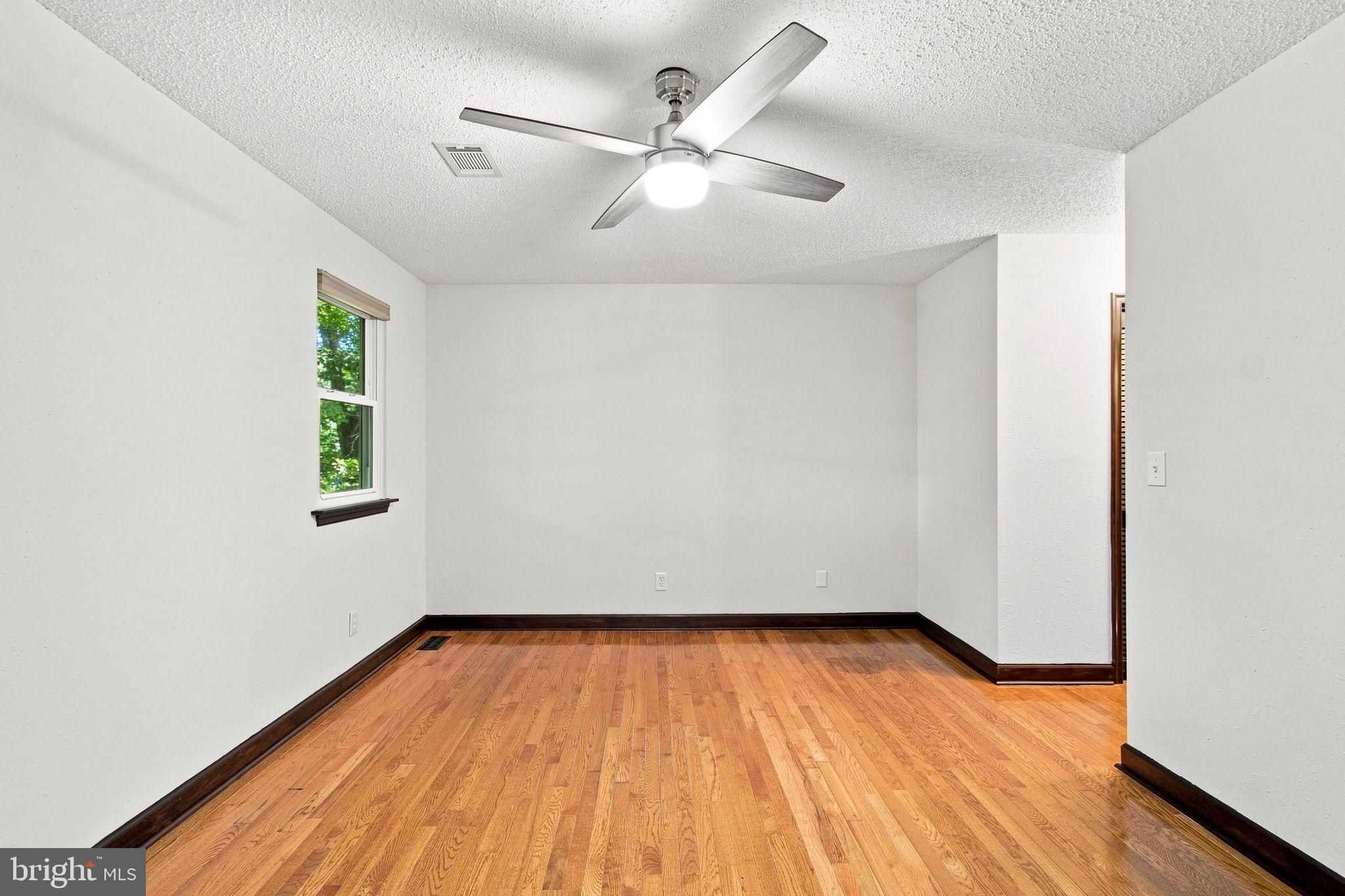 160 Choptank Road Stafford, VA 22556 - Photo 18 of 54 Main Floor Bedroom with En-Suite