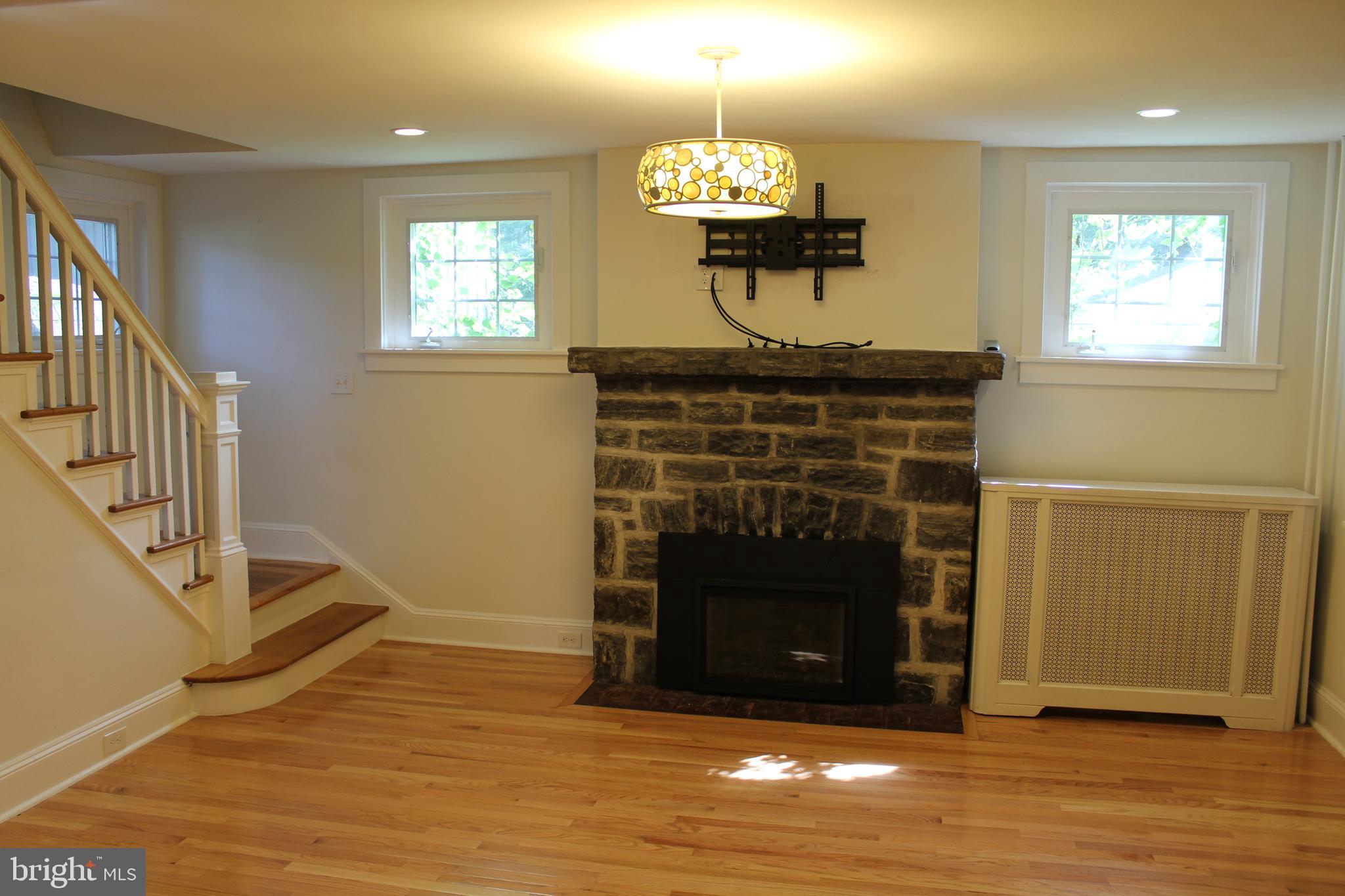 744 Rydal Road Jenkintown, PA 19046 - Photo 11 of 30