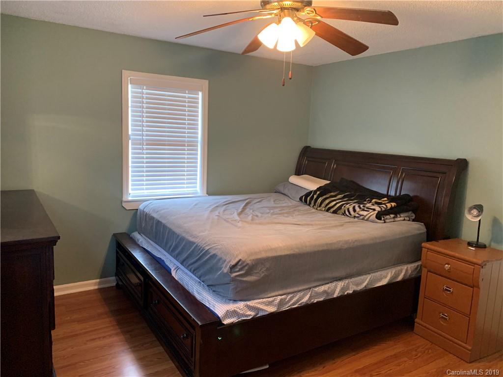 102 Lower Edgewood Road Candler, NC 28715 - Photo 21 of 26 Gallery Image 21