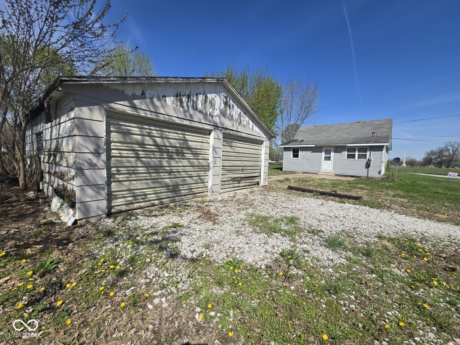 691 East Middle Street Rosedale, IN 47874 - Photo 5 of 14