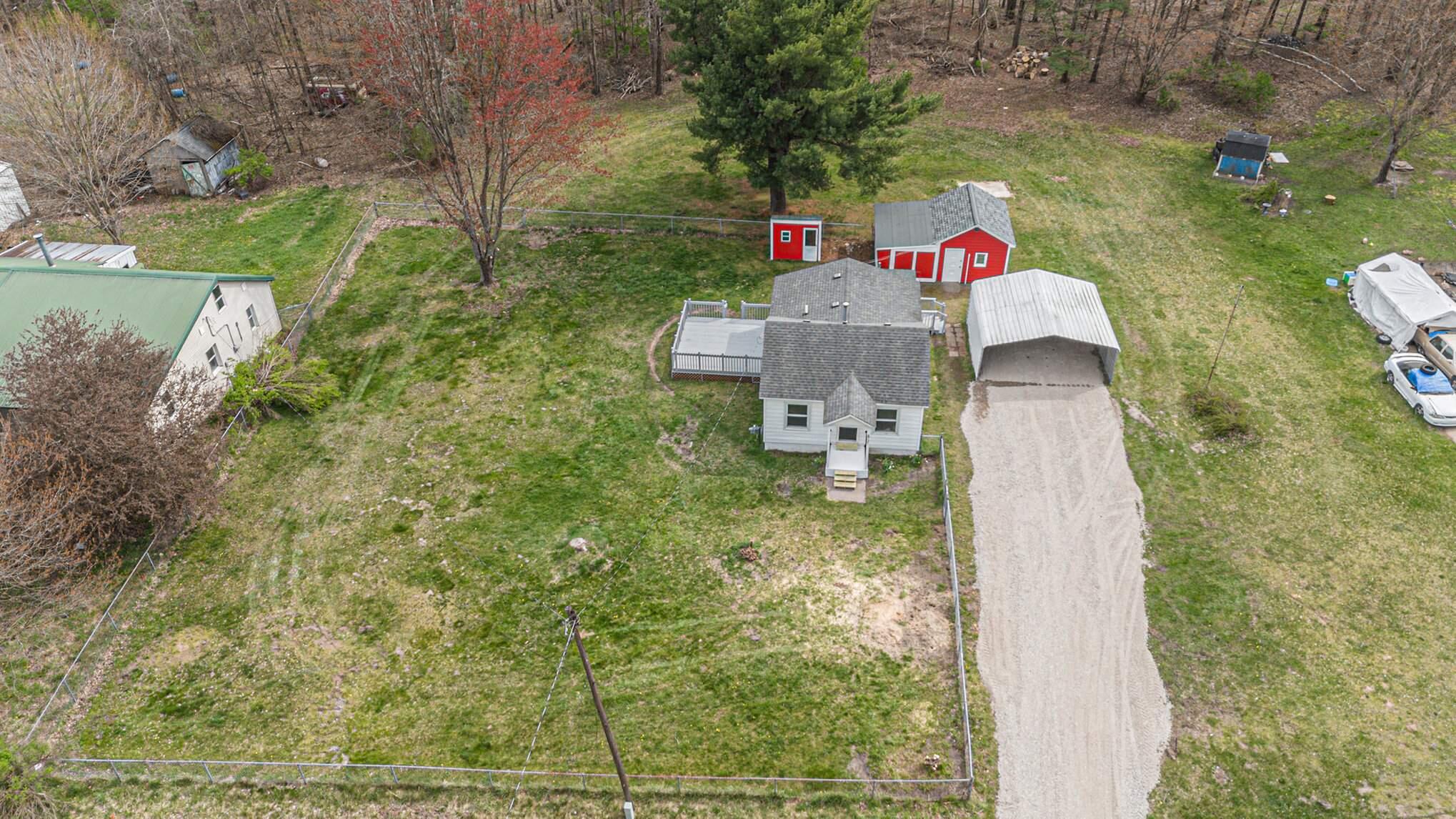 6731 Cline Road Fruitport, MI 49415 - Photo 18 of 20 2-Apr 24, 2024 09-50-56-WbuQ