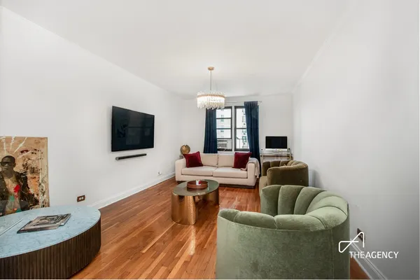 $199,000 | 512 Kappock Street, Unit 2J | Spuyten Duyvil