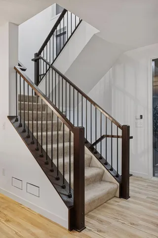 $769,000 | 5028 Airlake Draw, Woodbury, MN 55129