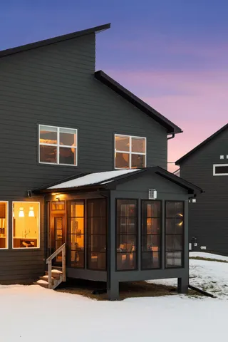 $769,000 | 5028 Airlake Draw, Woodbury, MN 55129