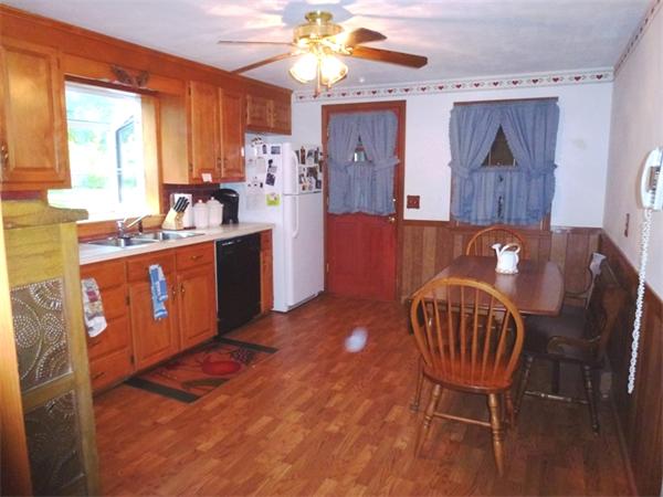 46 Country Road Agawam, MA 01001 - Photo 14 of 24 Gallery Image 14