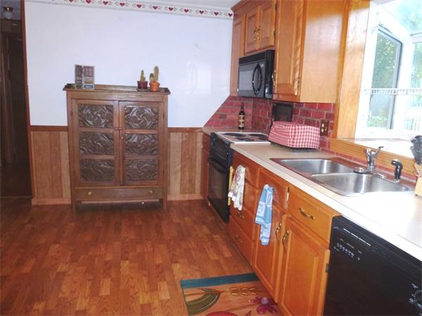 46 Country Road Agawam, MA 01001 - Photo 15 of 24 Gallery Image 15
