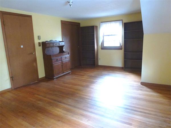 46 Country Road Agawam, MA 01001 - Photo 19 of 24 Gallery Image 19