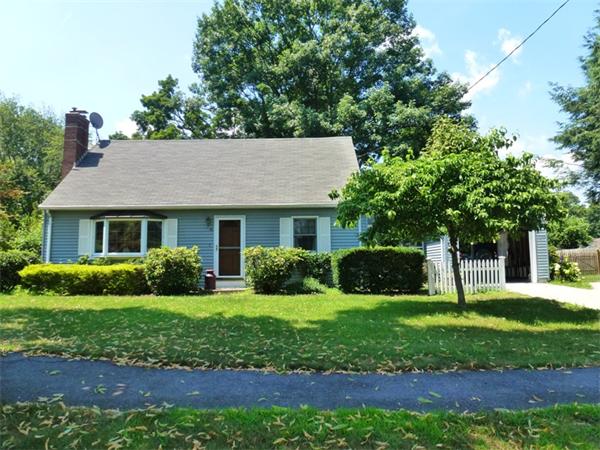 46 Country Road Agawam, MA 01001 - Photo 2 of 24 Gallery Image 2