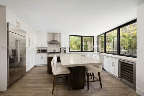 $4,150,000 | 3303 Halissee Street, Coconut Grove, FL 33133
