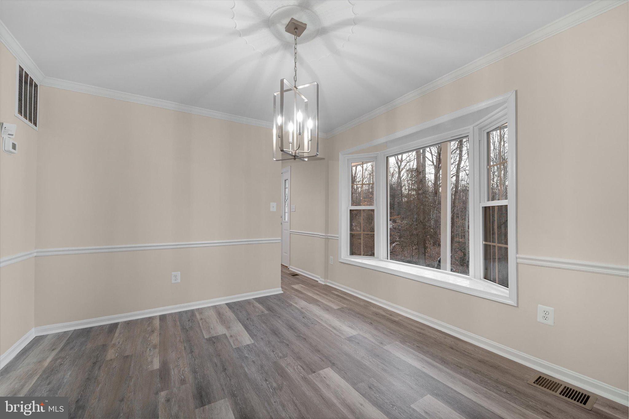 8016 Stillbrooke Road Manassas, VA 20112 - Photo 12 of 41